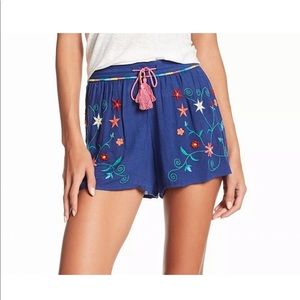 NWT Embroidered Gauze Shorts